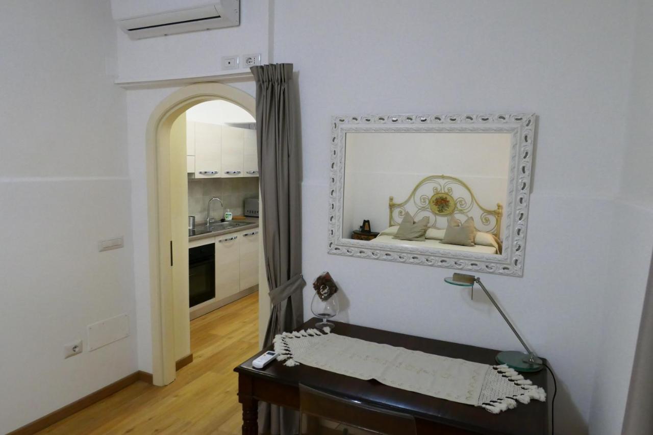 Appartamento Antico Pozzo Prato  Luaran gambar